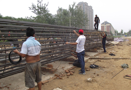 联华检测--钢筋应力计布设 